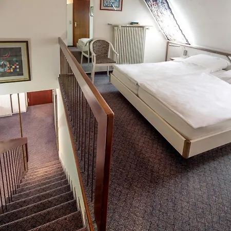 Amselhof 힌터짤텐