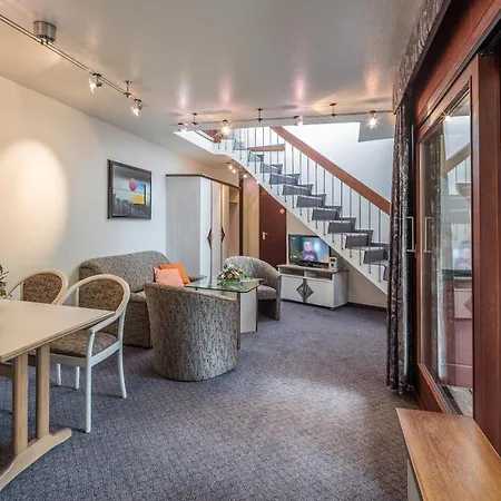 Amselhof הינטרצארטן